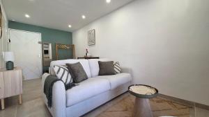 Appartements Appartement studio - terrasse garage : photos des chambres