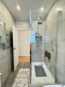 Starling House 3BR near Heathrow, London