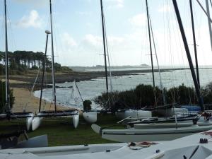 Maisons de vacances Ty Foc - Maisonnette en bord de mer - Jardin & Tennis : photos des chambres