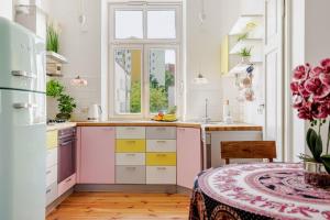 Artistic Nest near Port PRAGA by VAYA STAYS