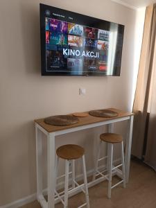 Super Central Studio with palace view!