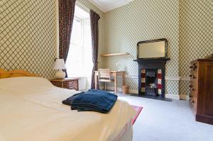 Spacious flat near city centre