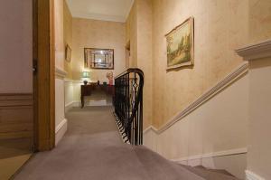 Spacious flat near city centre