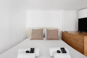 BM-Appartement Design en Duplex Champs-Elysees