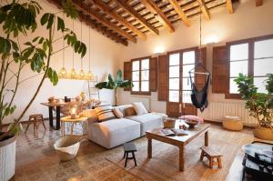 Mahoro - 3 bedrooms in Ciutat Vella