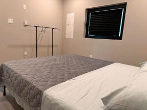 3-bedroom Lakefront Villa #6