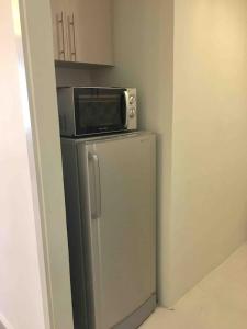 Rustic 1 BR Apartment Poolside View