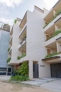 Xaana Boutique Apartment with Pool Free beach club