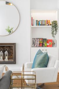 Modern 5-Bed Home in Maida Vale