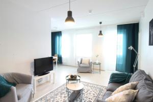 Spacious Apartment for 4