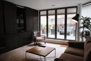 Cosmopolitan Hideaway