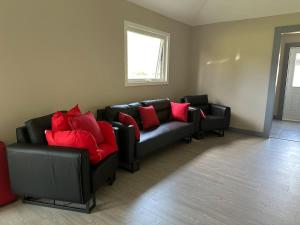 3-bedroom Villa in Lakefield #12