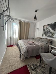 Perfect location two bedrooms with balkony