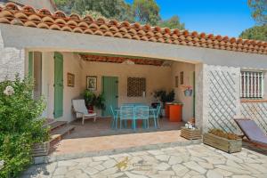 Rez de Villa provençal avec Belle Piscine privée et Parking