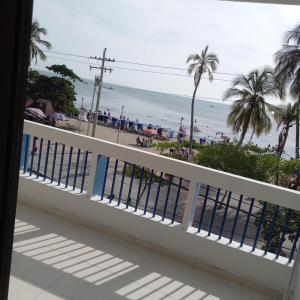 Apartamento frente al mar y la playa Rodadero