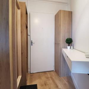Chazelles - Appartement avec balcon - mêtro Hopital Lyon Sud