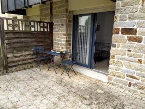 Appartements Ty Cocoon- Appartement avec terrasse et parking prive : photos des chambres