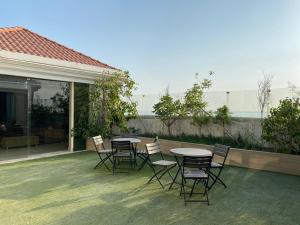 كورت للشقق المخدومة