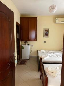 Vila,Apartaments Luani