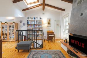 Private Garden Elegant House 5 minutes from the sea