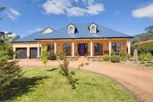 Stately Bowral Designer Home - Bowral