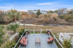 SeaRenity Awaits: 2-BD, 2-BA Coastal Escape! Perfect for 5! Pet Friendly!