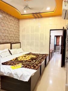 Hotel Shree dhan Laxmi palace
