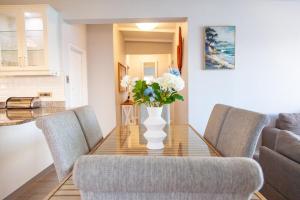 Family Fun Oceanview escape!