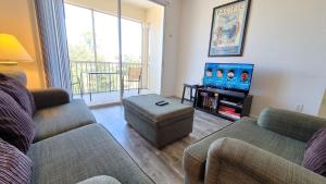 Windsor Palm 3 bed Condo