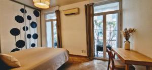 Appartements LE LOFT DE THAU, Standing, Grand Patio, Deco Boheme, Parking, Climatisation : photos des chambres