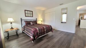 5 Bedroom Villa in the gated Westridge