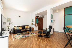 Comfort, sea, airport and private parking