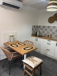 Grand studio Cinema Plage et vieil Antibes à 600m