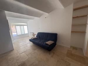 Atypical house with terrace