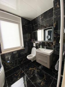 Modernes Stadthaus im Zentrum, 10 Betten 3 Schlafzimmer