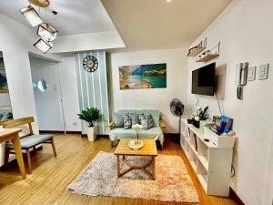 Leisure Escape Azure