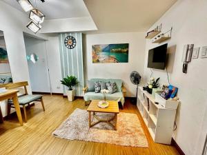 Leisure Escape Azure