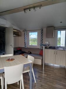 Mobil home dans camping 3 étoiles