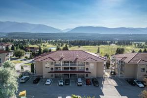 Mountain View Villas with Fairmont Creek Vacation Rentals