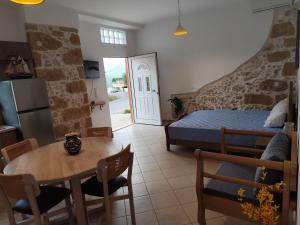 Despoinas House