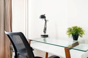 211-3 Prime Square Large 1BR Great value