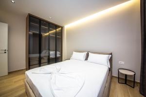 Apartments Ajdens Place