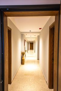 Apartments Ajdens Place