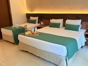 Athos Bulcão Hplus Executive