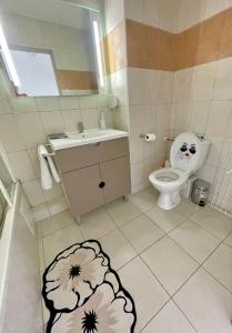 SAINT FLORENT studio terrasse 2 à 3 personnes calme avec piscine au sel