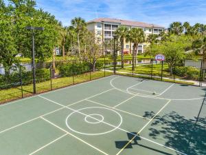 Sheraton Vistana Villages 2BR Apartment with Resort Access