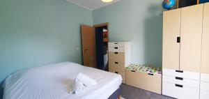 Appartements Superbe villa duplex - Piscine - 6 adultes 4 enfants : photos des chambres