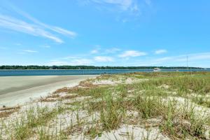 1829 Beachside Tennis at The Sea Pines Resort