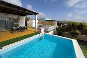 Villa Dinateli, Salinas Golf