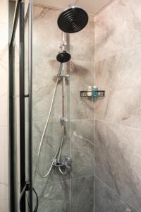 Home Sweet Home - West